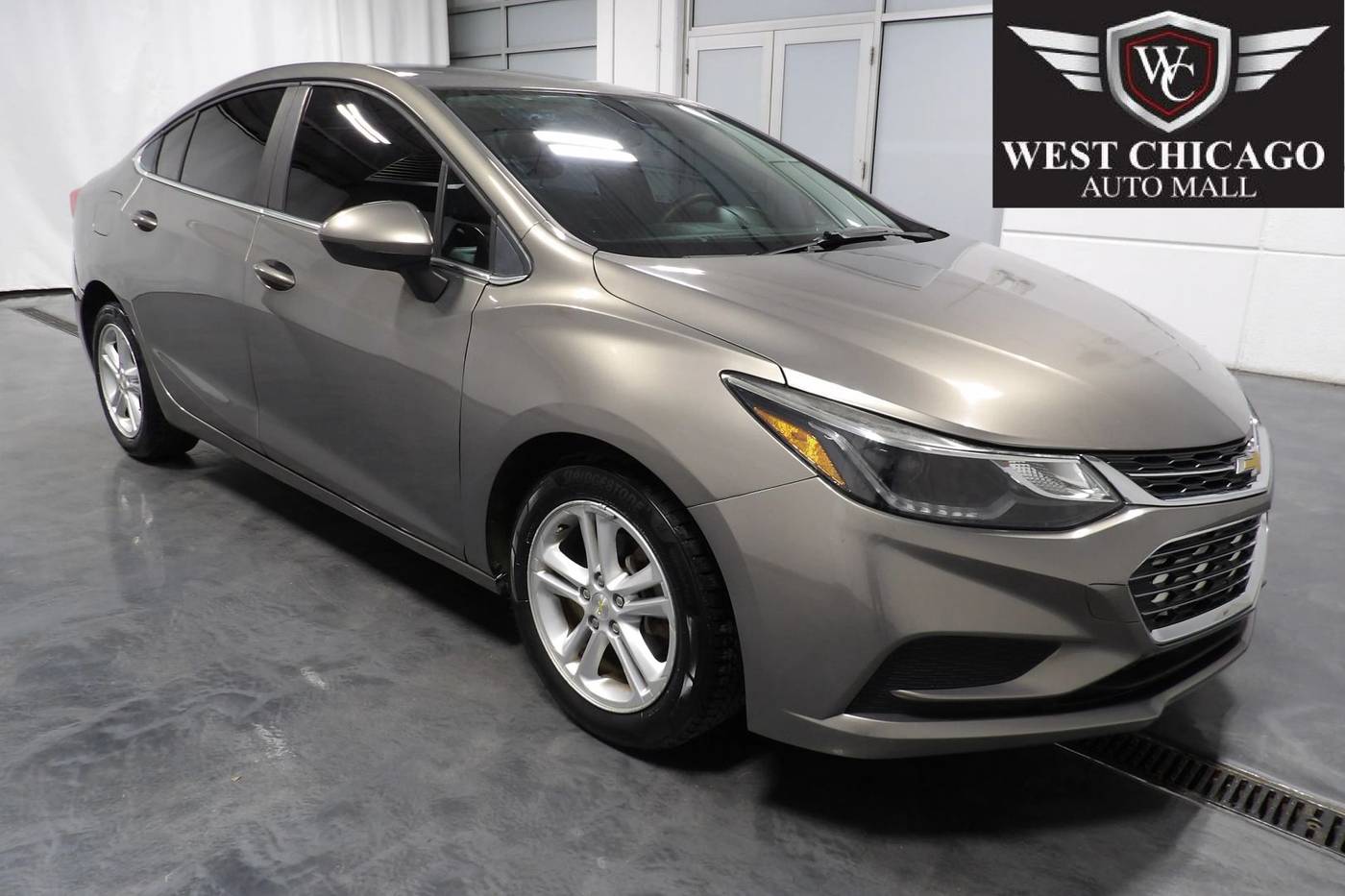 2017 Chevrolet Cruze LT — Sedan — 93,231 mi — West Chicago, IL