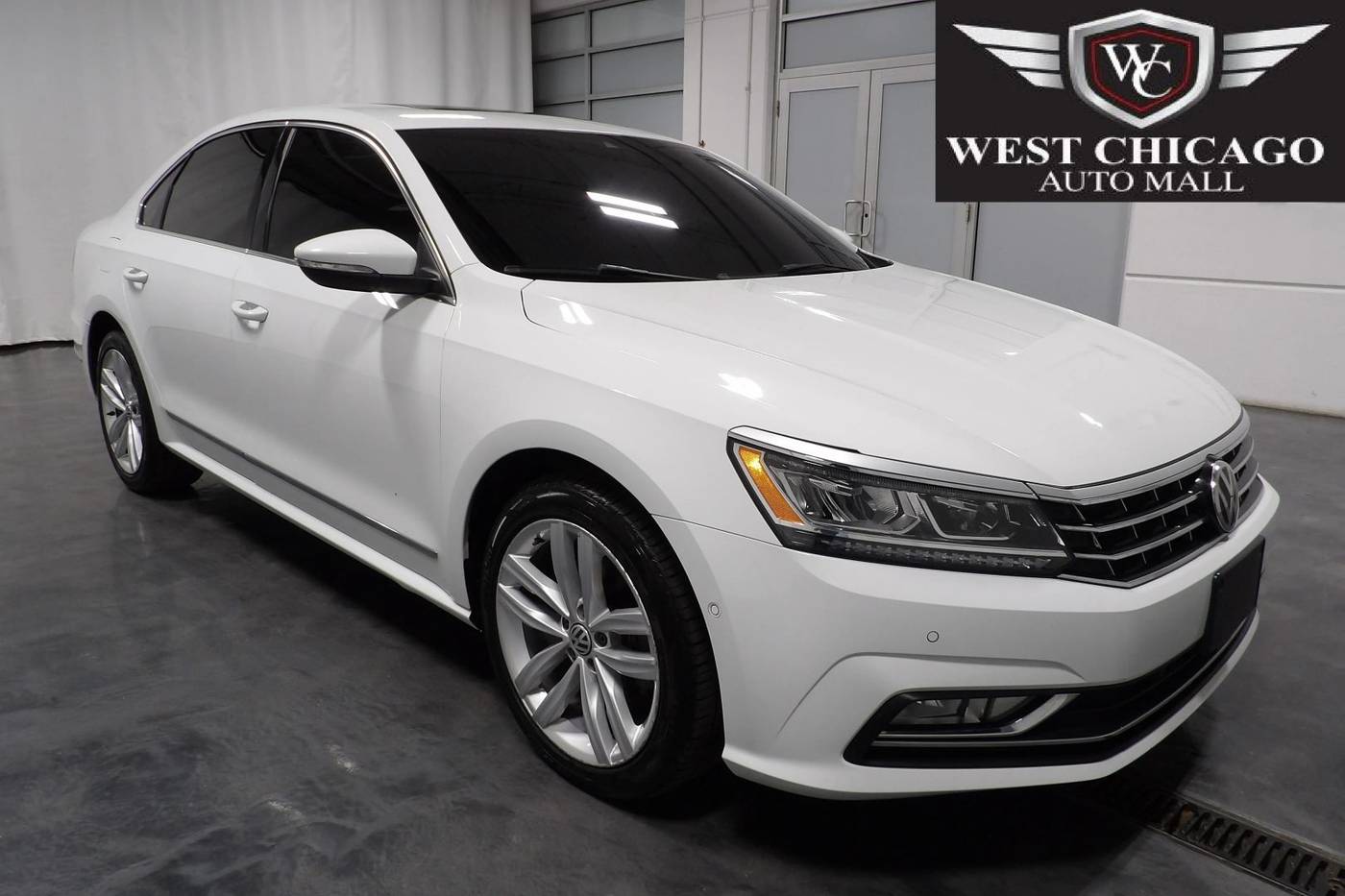 2018 Volkswagen Passat 2.0T SEL Premium — Sedan — 88,068 mi — West Chicago, IL