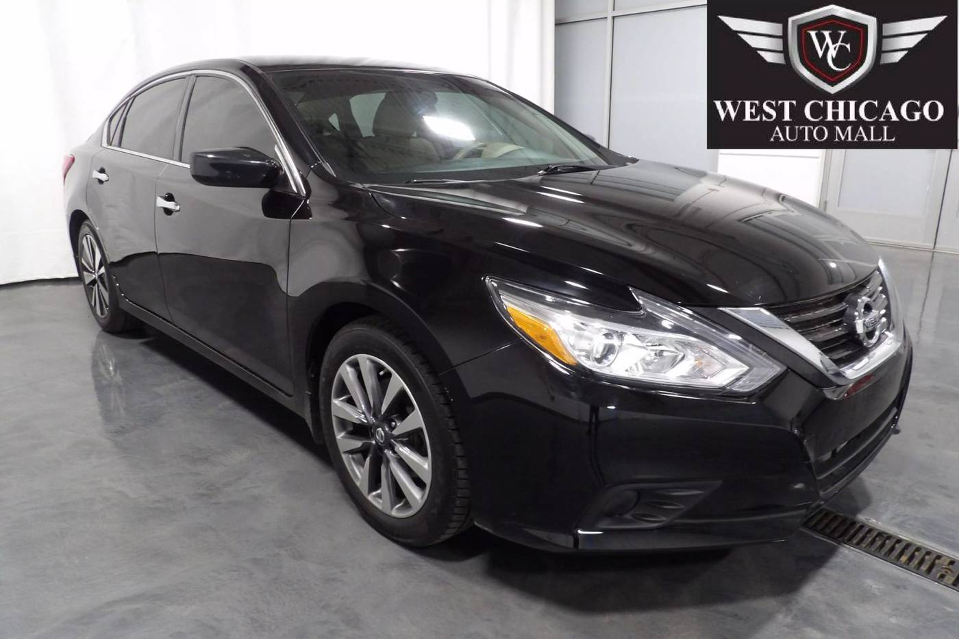 2017 Nissan Altima 2.5 SV — Sedan — 88,673 mi — West Chicago, IL