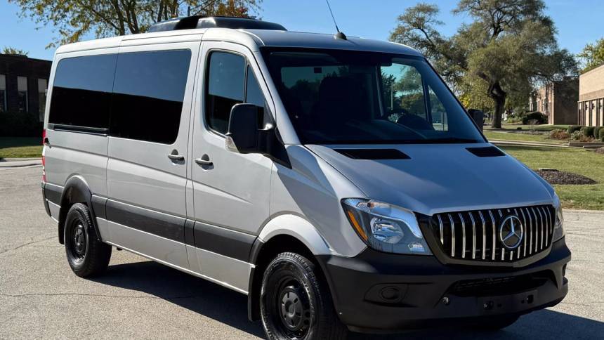 2014 Freightliner Sprinter Crew Van