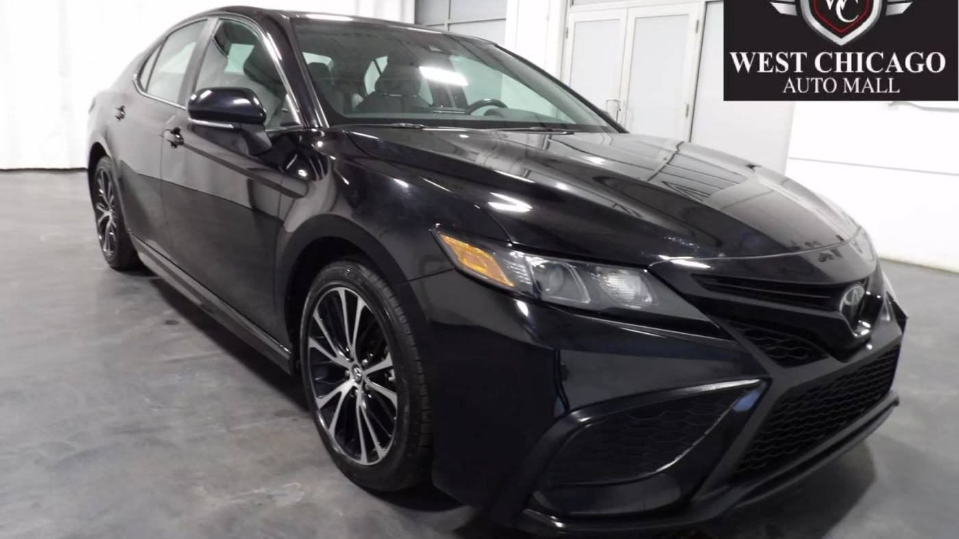 2023 Toyota Camry SE — Sedan — 36,532 mi — West Chicago, IL