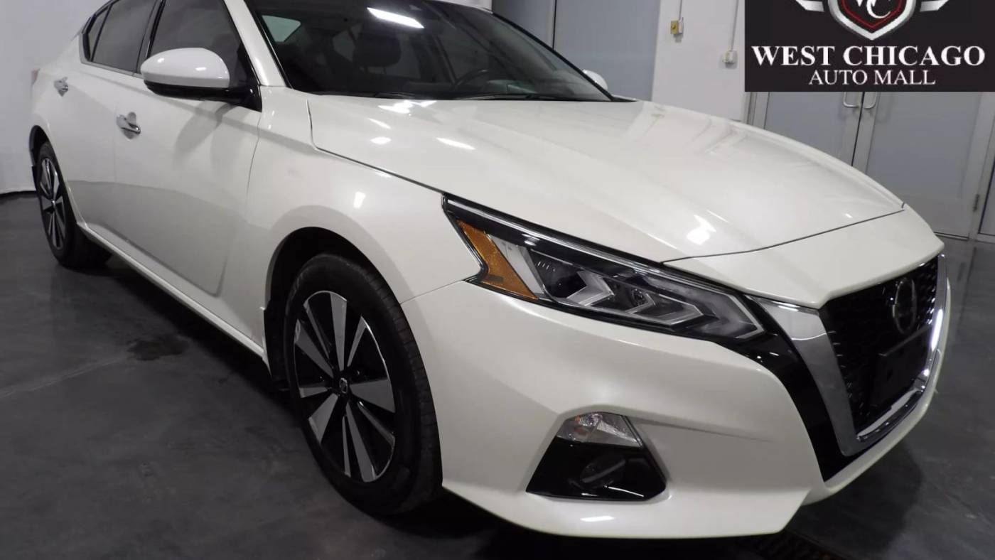2021 Nissan Altima SL — Sedan — 44,942 mi — West Chicago, IL