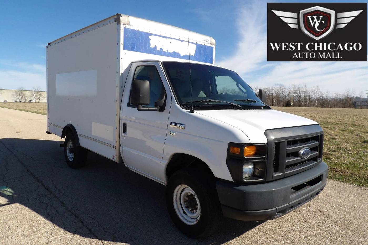 2014 Ford Econoline Commercial Cutaway E-350