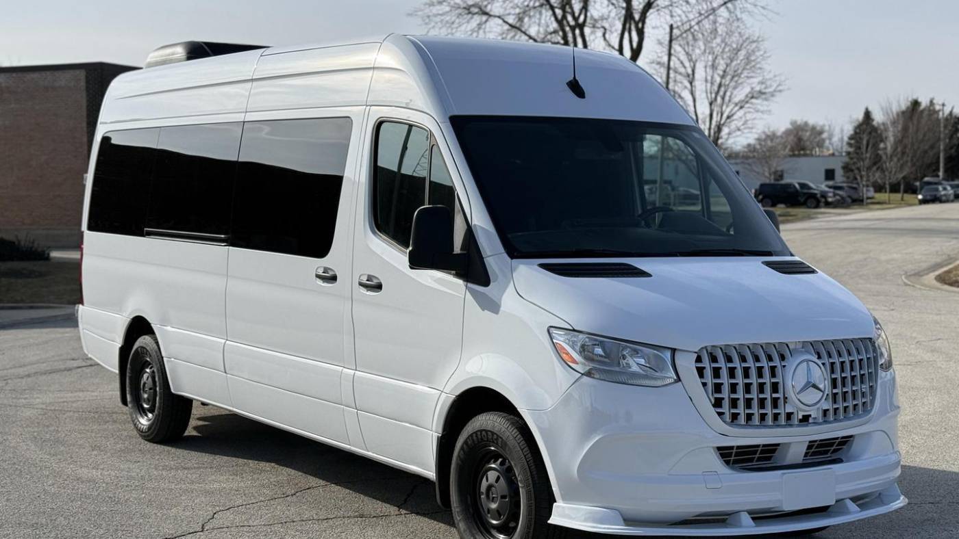 2021 Mercedes-Benz Sprinter Passenger Van 2500 — Passenger Van — 91,382 mi — West Chicago, IL