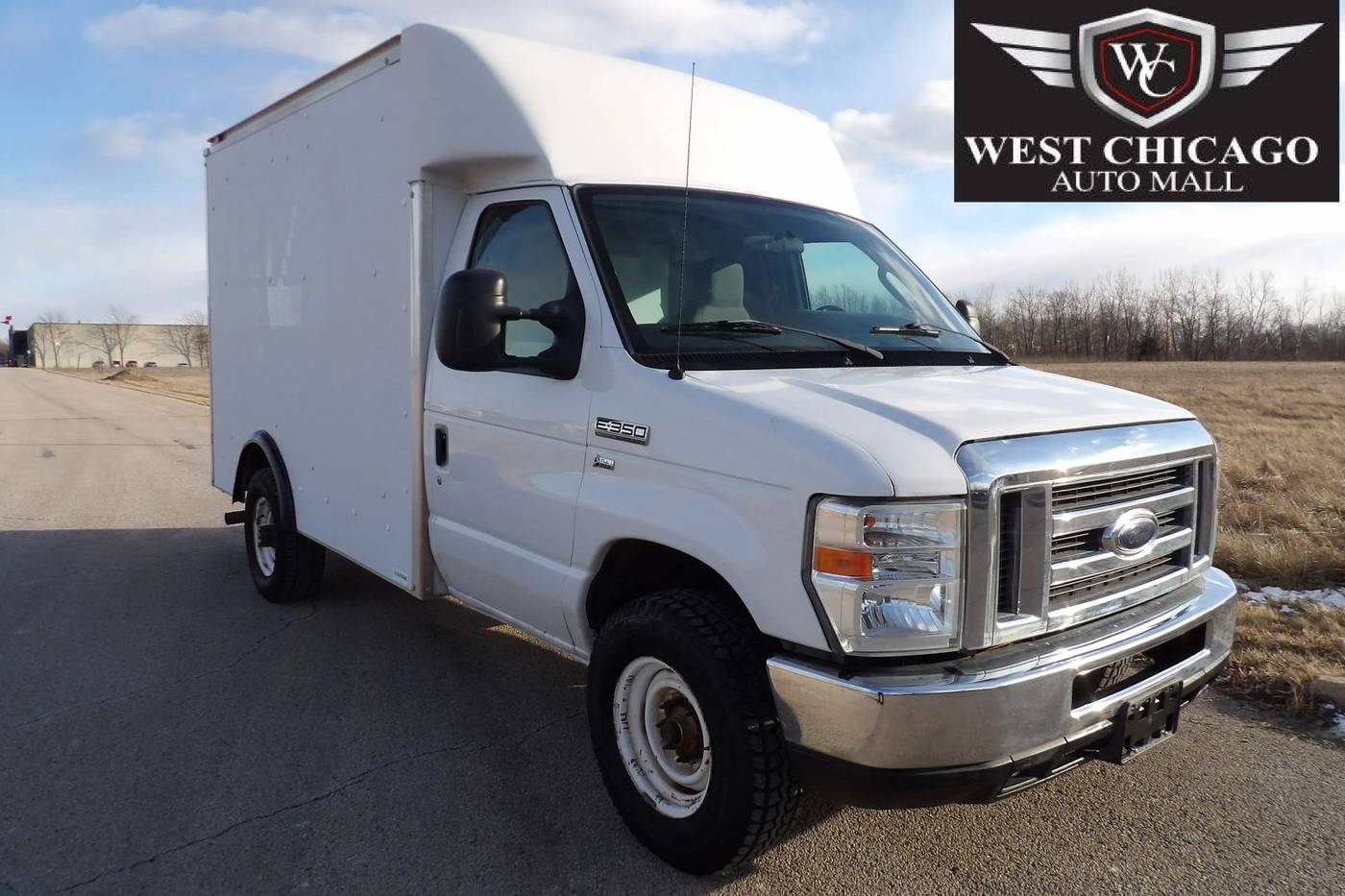 2011 Ford Econoline Commercial Cutaway E-350