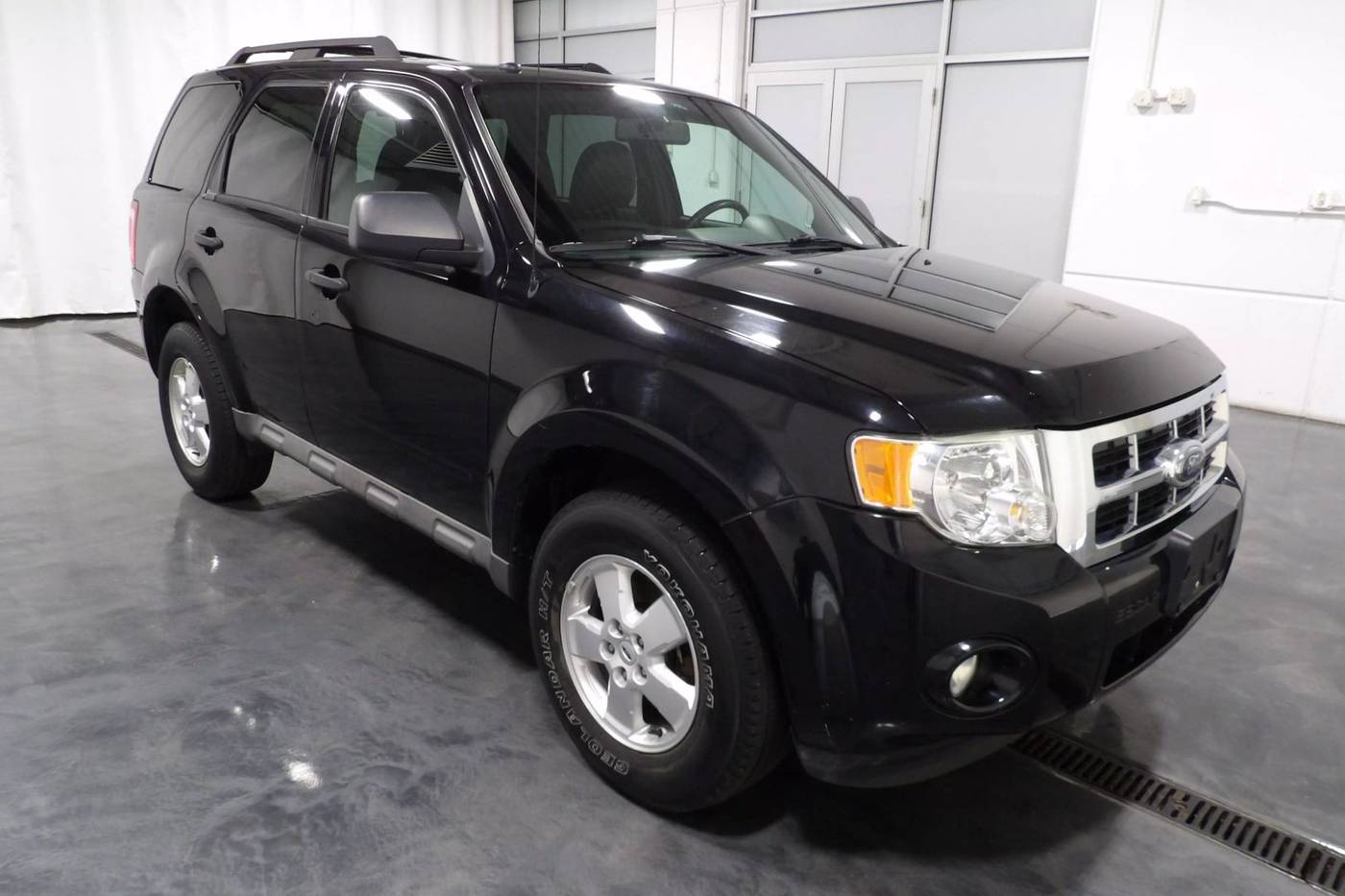 2009 Ford Escape XLT — SUV — 100,081 mi — West Chicago, IL