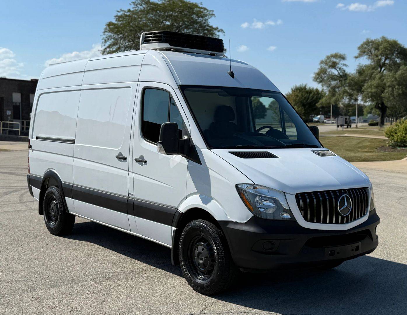 2014 Mercedes-Benz Sprinter Cargo Van 2500 — Cargo Van — 88,348 mi — West Chicago, IL