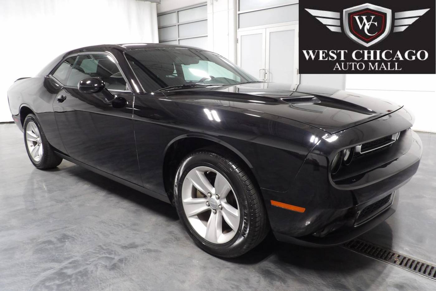 2023 Dodge Challenger SXT — Coupe — 30,654 mi — West Chicago, IL