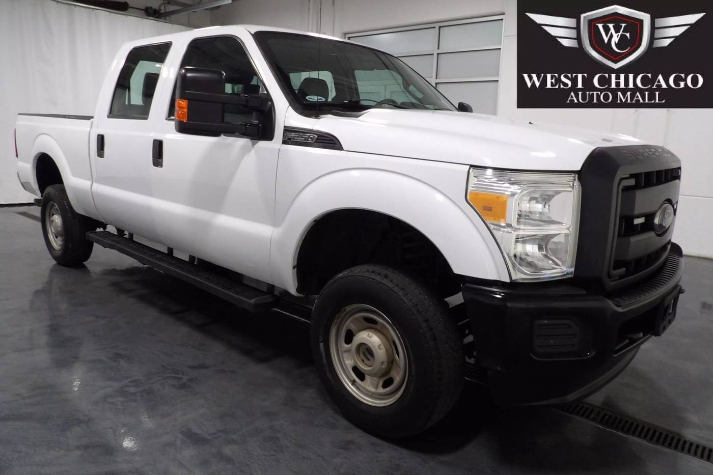 2016 Ford Super Duty F-250 XL — Pickup Truck — 61,971 mi — West Chicago, IL
