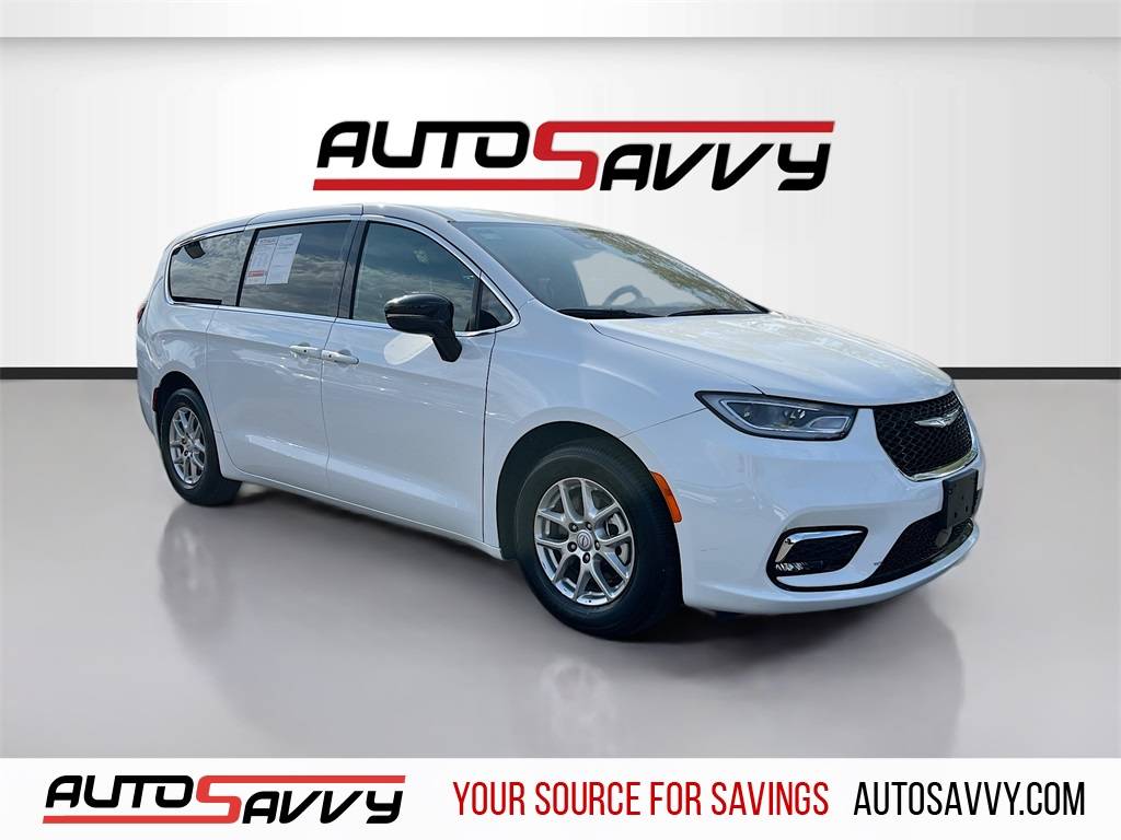 2025 Chrysler Pacifica Select — Minivan — 4,095 mi — Gilbert, AZ