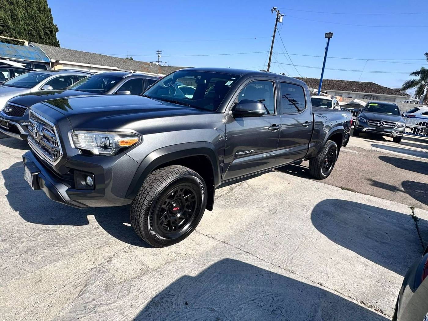 2016 Toyota Tacoma TRD Off Road — Pickup Truck — 99,215 mi — Midway City, CA