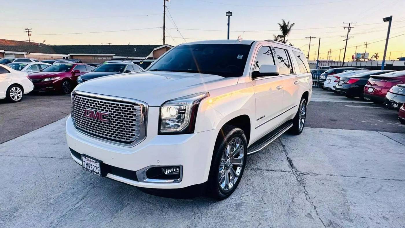 2015 GMC Yukon Denali — SUV — 131,645 mi — Midway City, CA