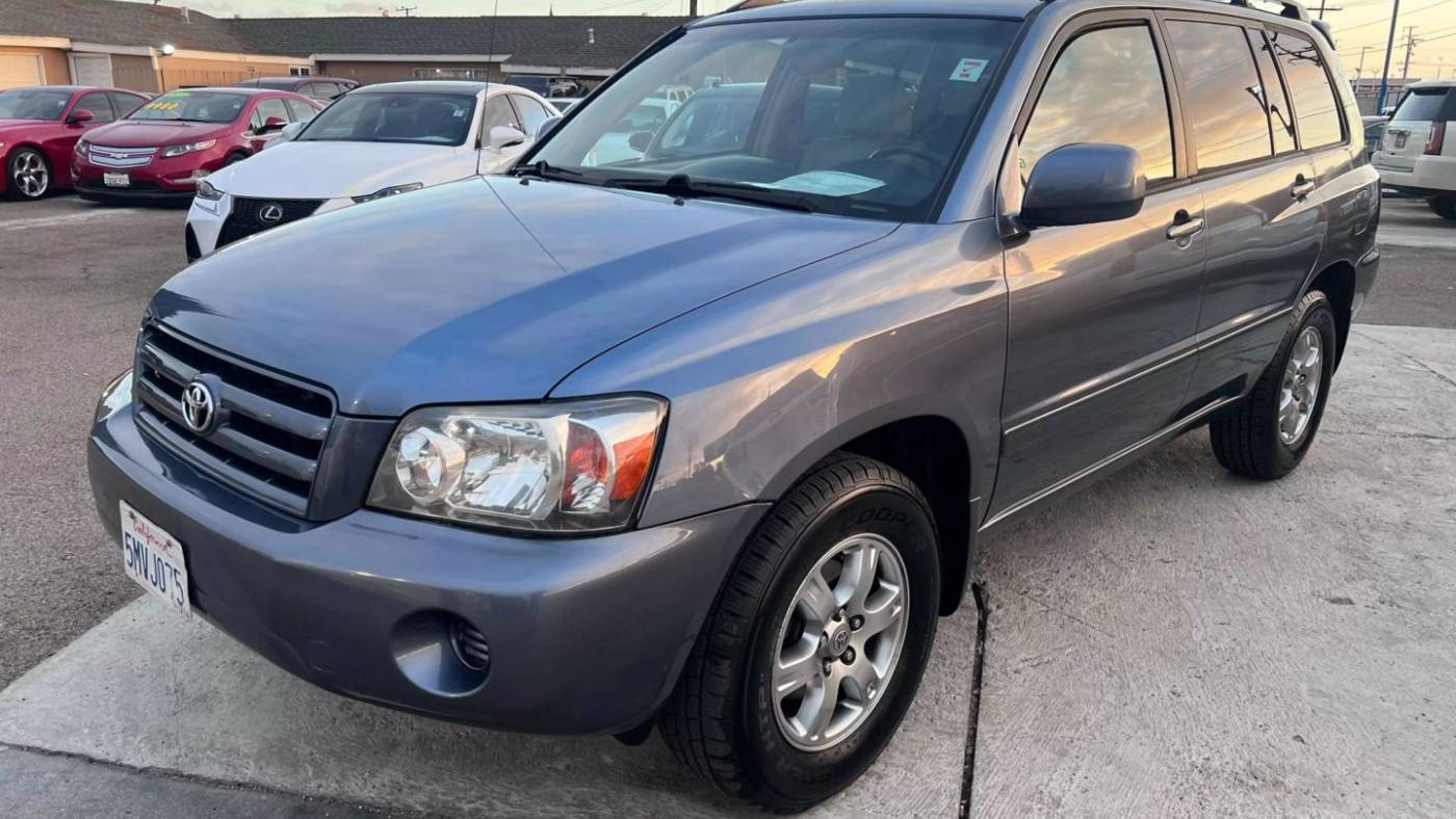 2005 Toyota Highlander Base V6 — SUV — 116,507 mi — Midway City, CA