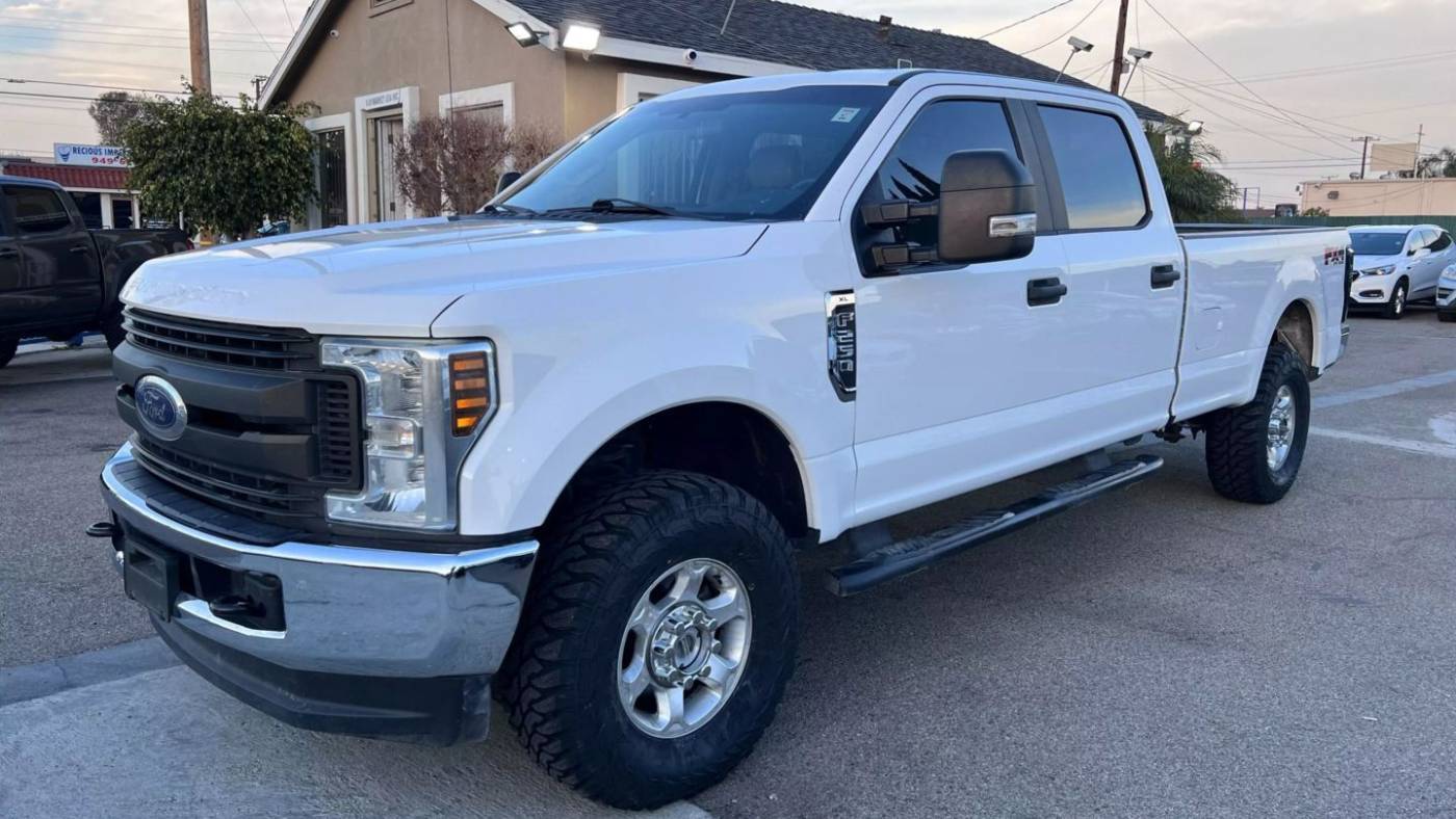 2019 Ford Super Duty F-250 XL — Pickup Truck — 97,431 mi — Midway City, CA