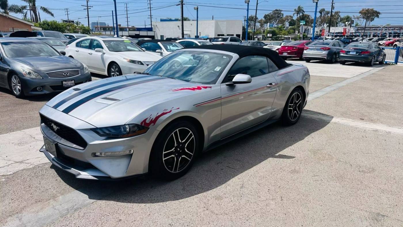 2020 Ford Mustang EcoBoost