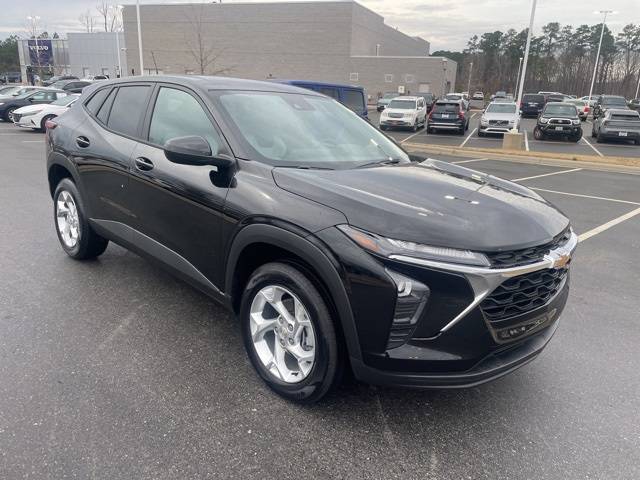 2025 Chevrolet Trax LS — SUV — 6,952 mi — Durham, NC