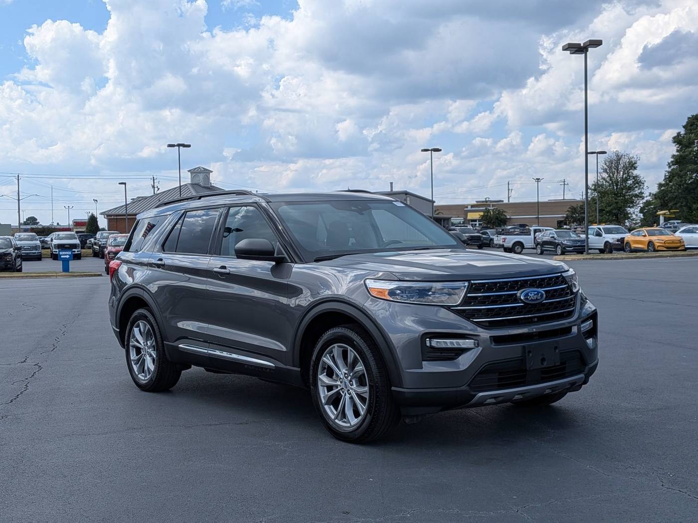 2023 Ford Explorer XLT — SUV — 17,116 mi — Dunn-Benson, NC