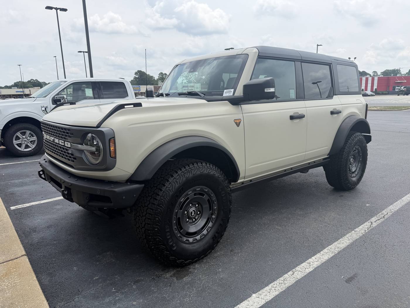 2025 Ford Bronco Badlands