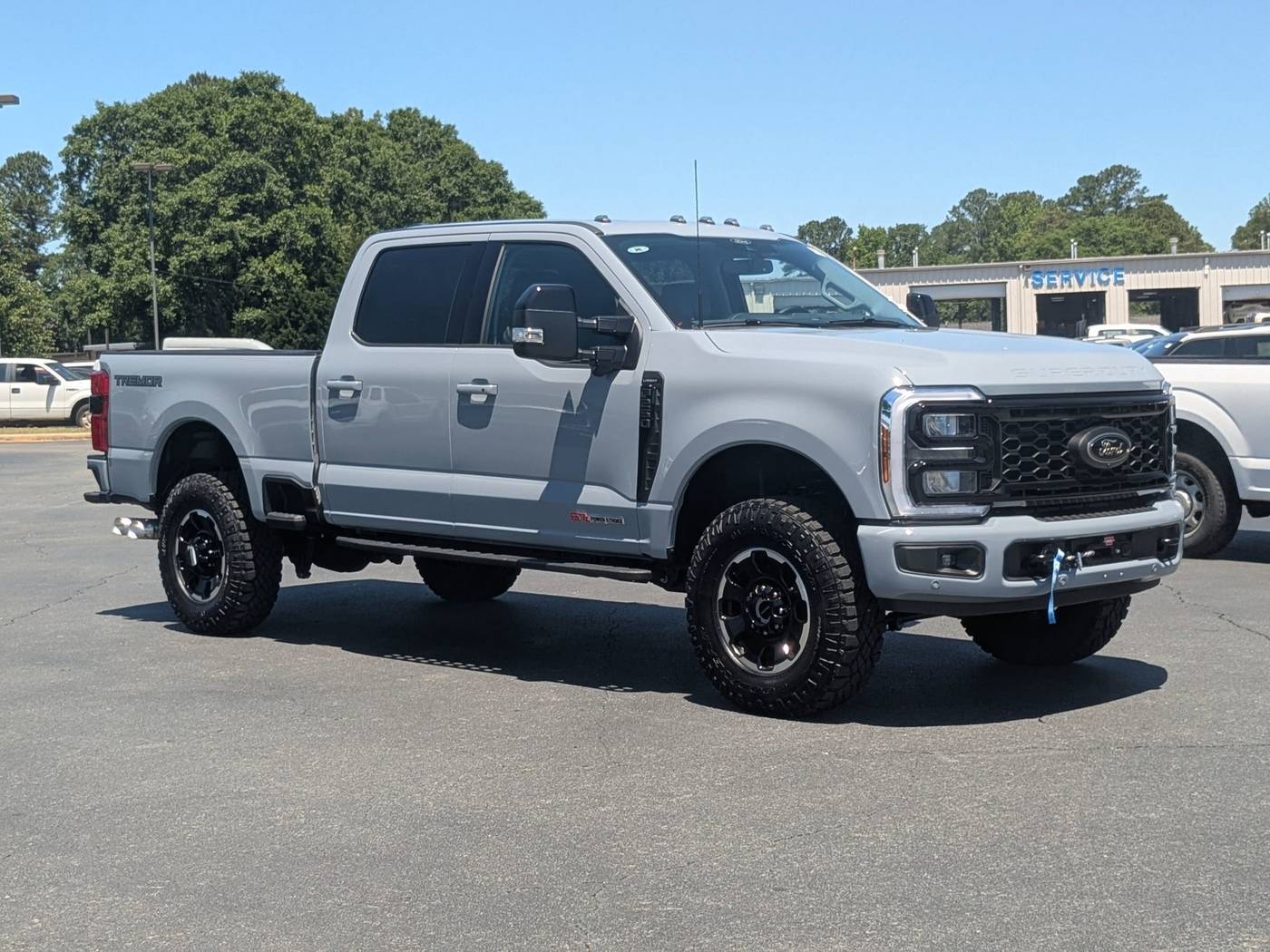 2025 Ford Super Duty F-250 LARIAT — Pickup Truck — 1,301 mi — Dunn-Benson, NC