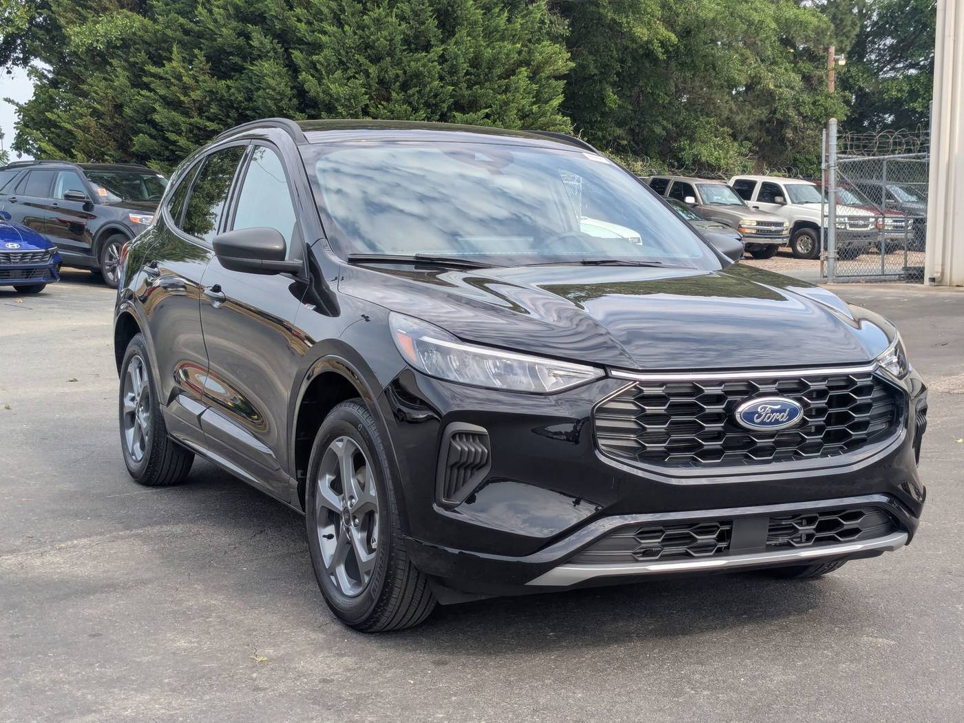 2023 Ford Escape ST-Line — SUV — 6,439 mi — Dunn-Benson, NC