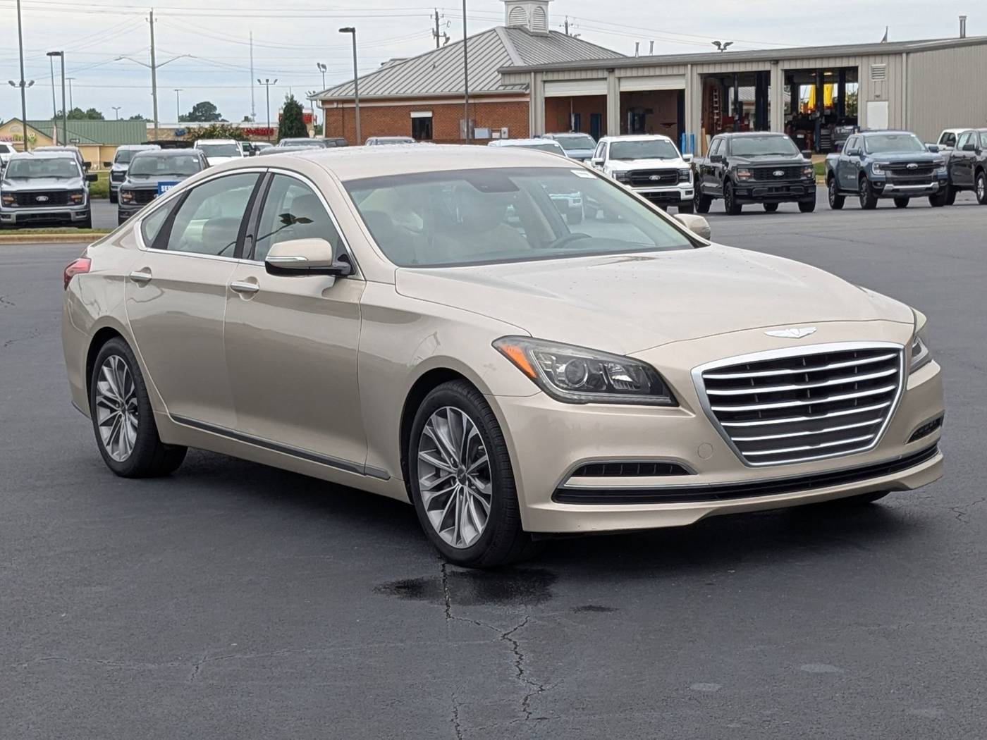 2015 Hyundai Genesis 3.8 — Sedan — 123,377 mi — Dunn-Benson, NC