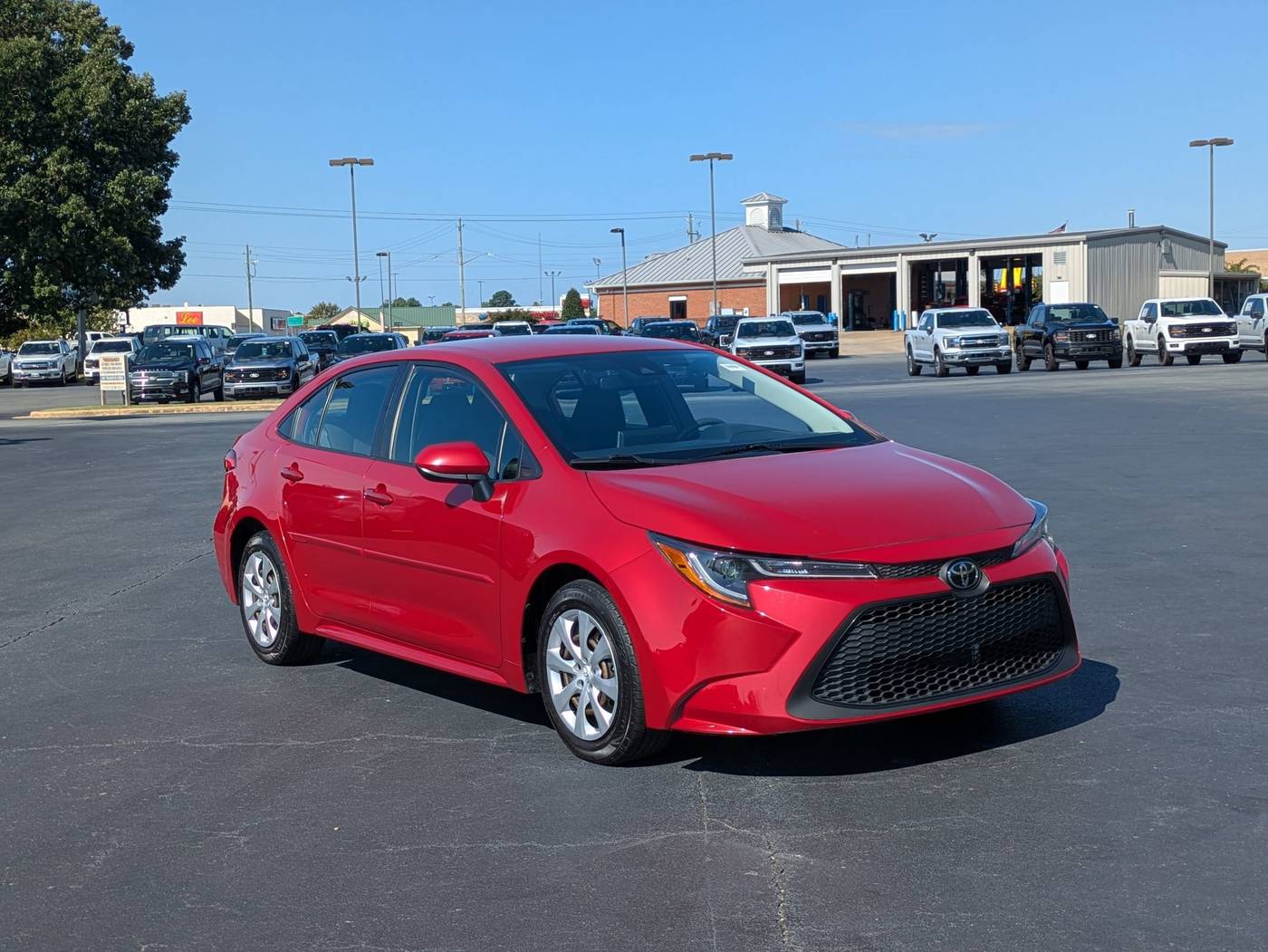 2020 Toyota Corolla LE — Sedan — 71,661 mi — Dunn-Benson, NC