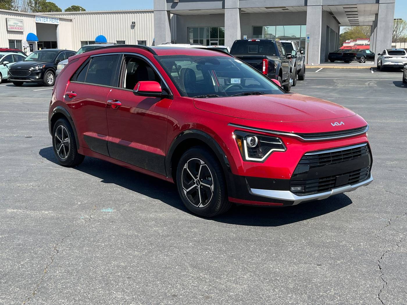 2023 Kia Niro Hybrid SX — SUV — 32,746 mi — Dunn-Benson, NC