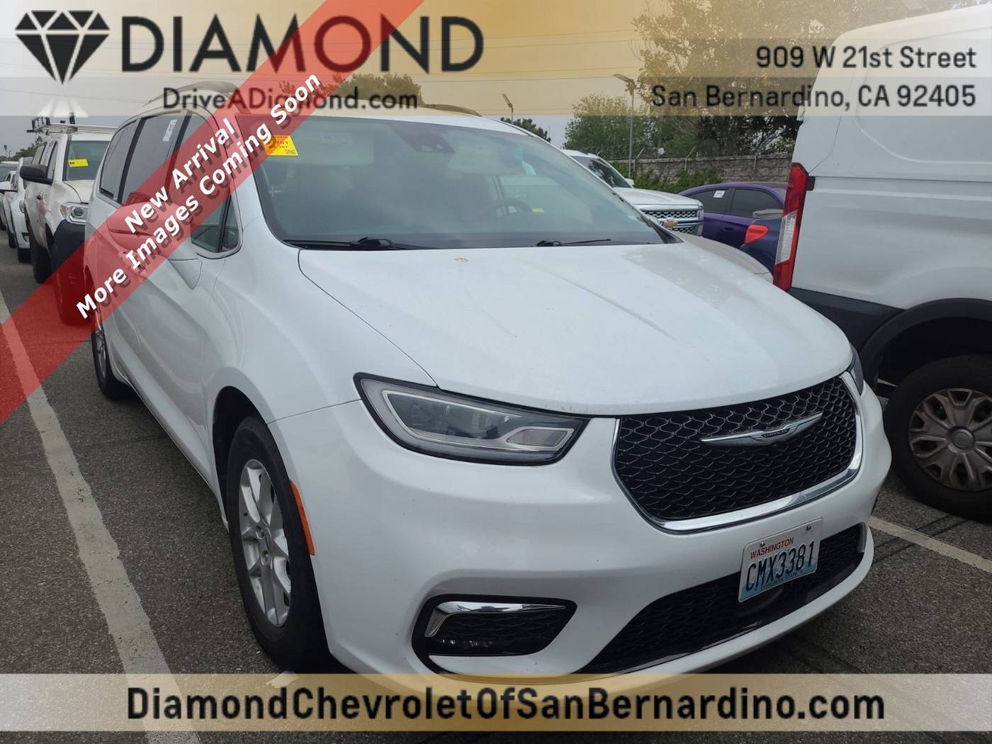 2022 Chrysler Pacifica Touring L — Minivan — 68,357 mi — San Bernardino, CA