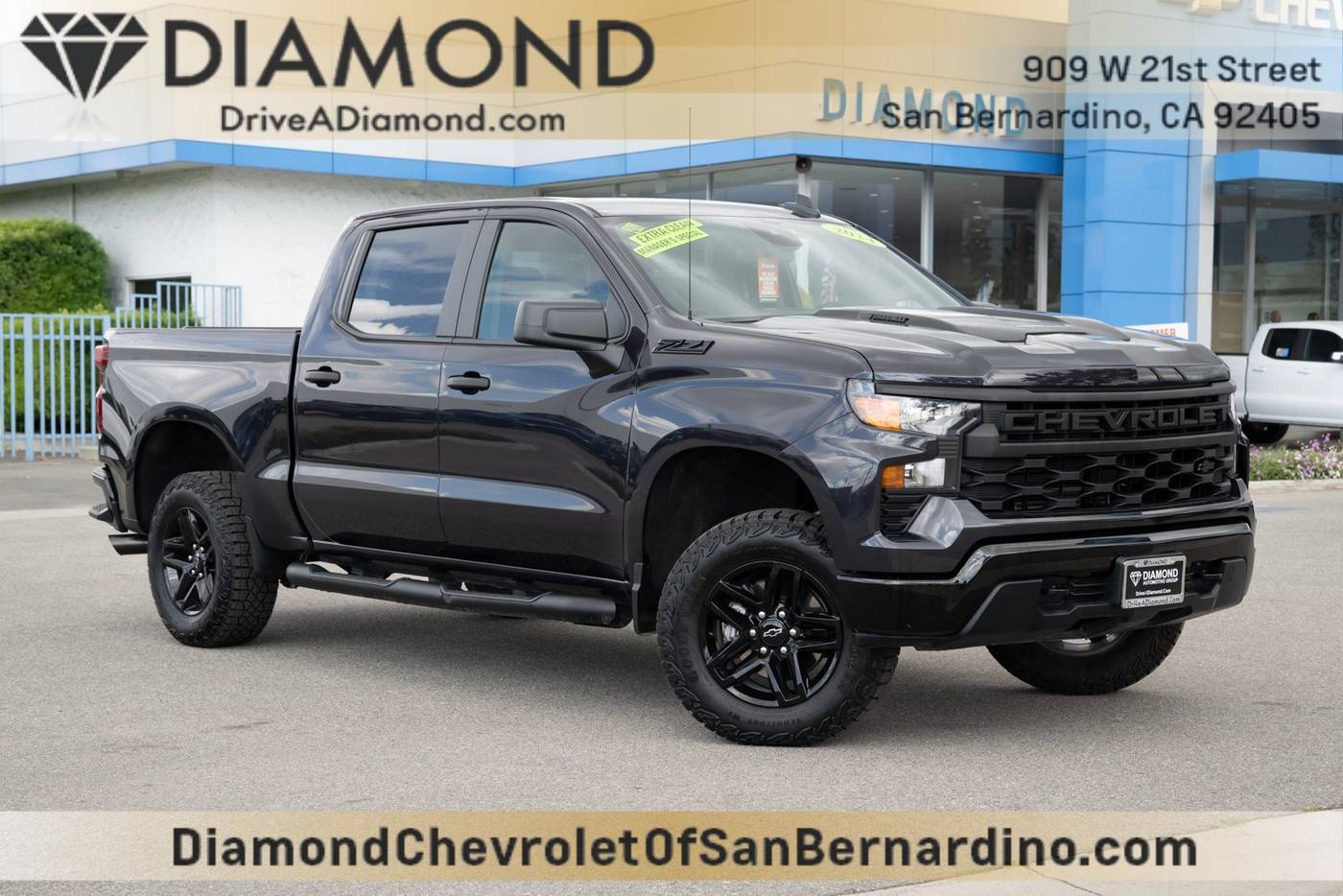 2024 Chevrolet Silverado 1500 Custom Trail Boss — Pickup Truck — 11 mi — San Bernardino, CA