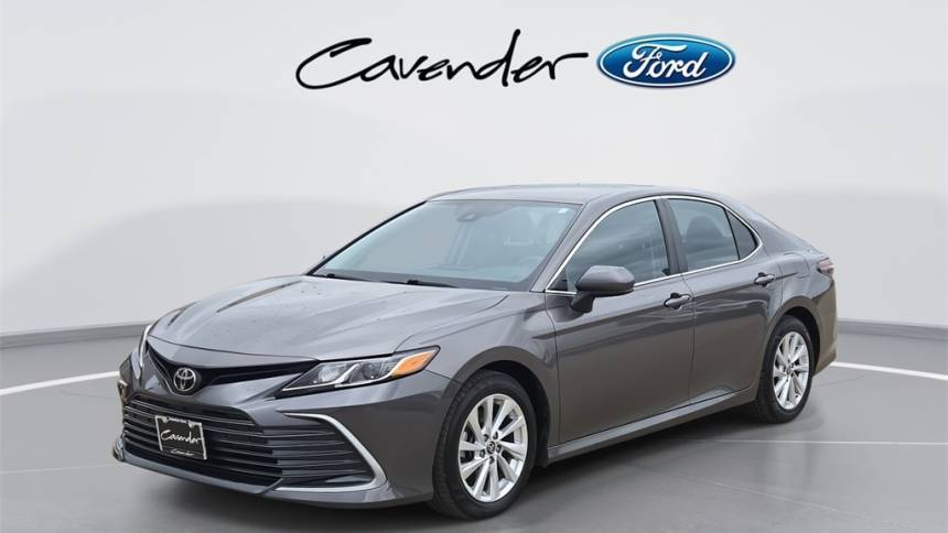 2021 Toyota Camry LE — Sedan — 62,415 mi — Columbus, TX