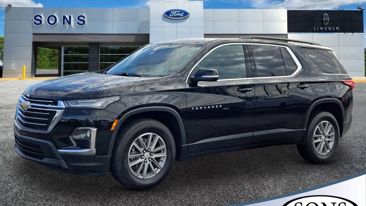 2023 Chevrolet Traverse LT Leather — SUV — 29,800 mi — Auburn, AL