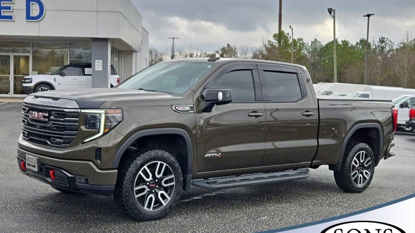 2023 GMC Sierra 1500 AT4 — Pickup Truck — 30,854 mi — Auburn, AL