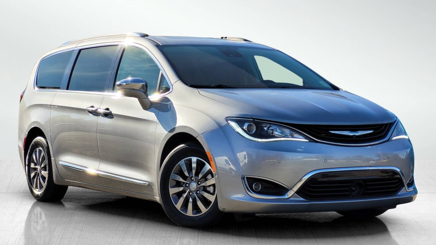 2019 Chrysler Pacifica Hybrid Limited — Minivan — 48,122 mi — Sunnyvale, CA