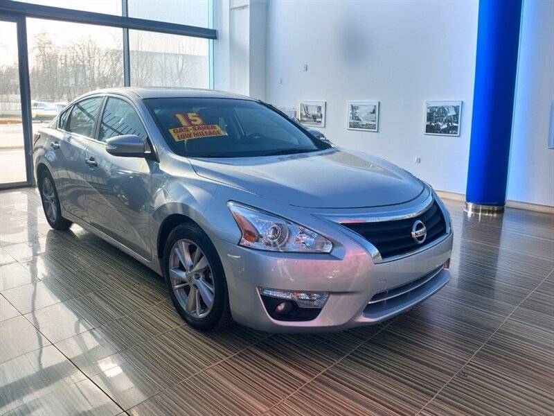 2015 Nissan Altima 2.5 SL — Sedan — 80,453 mi — Riverside, CA