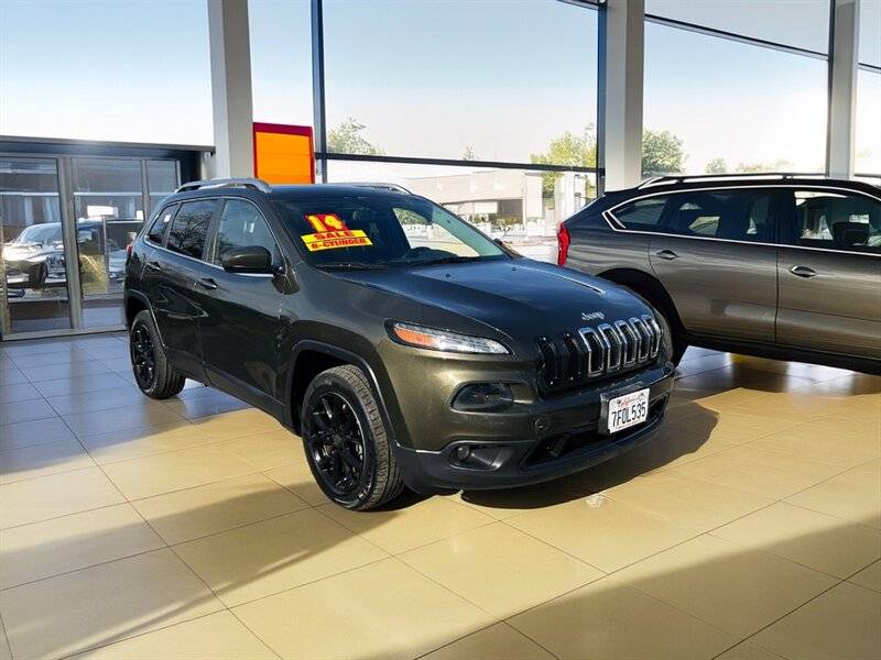2014 Jeep Cherokee Latitude — SUV — 100,943 mi — Riverside, CA