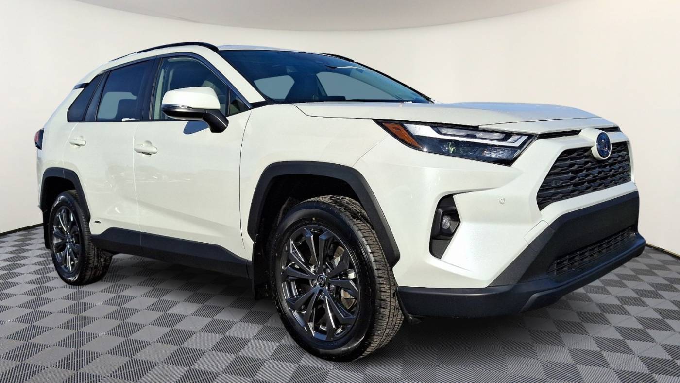 2022 Toyota RAV4 Hybrid XLE Premium — SUV — 15,991 mi — Nazareth, PA