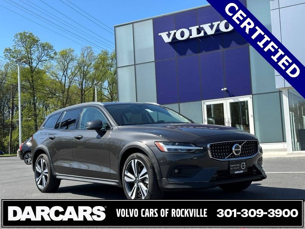 2024 Volvo V60 Cross Country Plus — Wagon — 5,582 mi — Rockville, MD