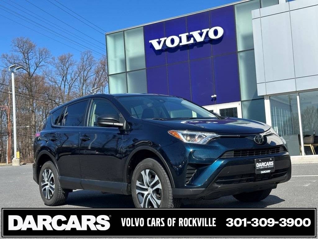 2018 Toyota RAV4 LE — SUV — 114,359 mi — Rockville, MD