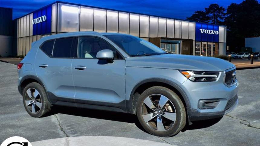 2022 Volvo XC40 Momentum — SUV — 28,247 mi — Raleigh, NC