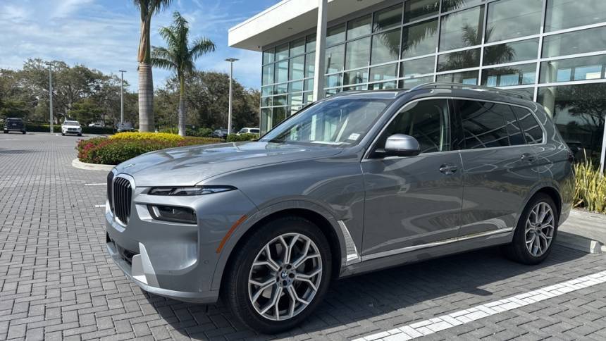 2025 BMW X7 40i — SUV — 8,681 mi — Naples, FL