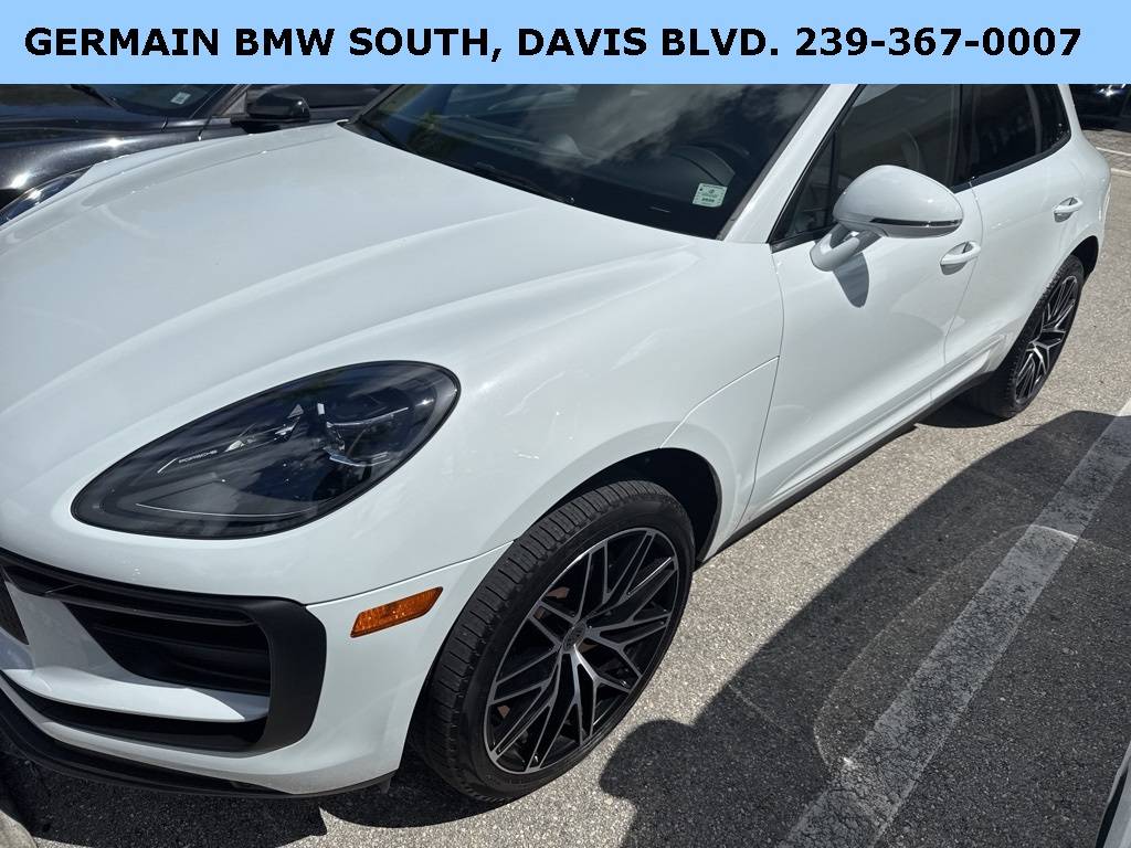 2023 Porsche Macan T — SUV — 25,404 mi — Naples, FL