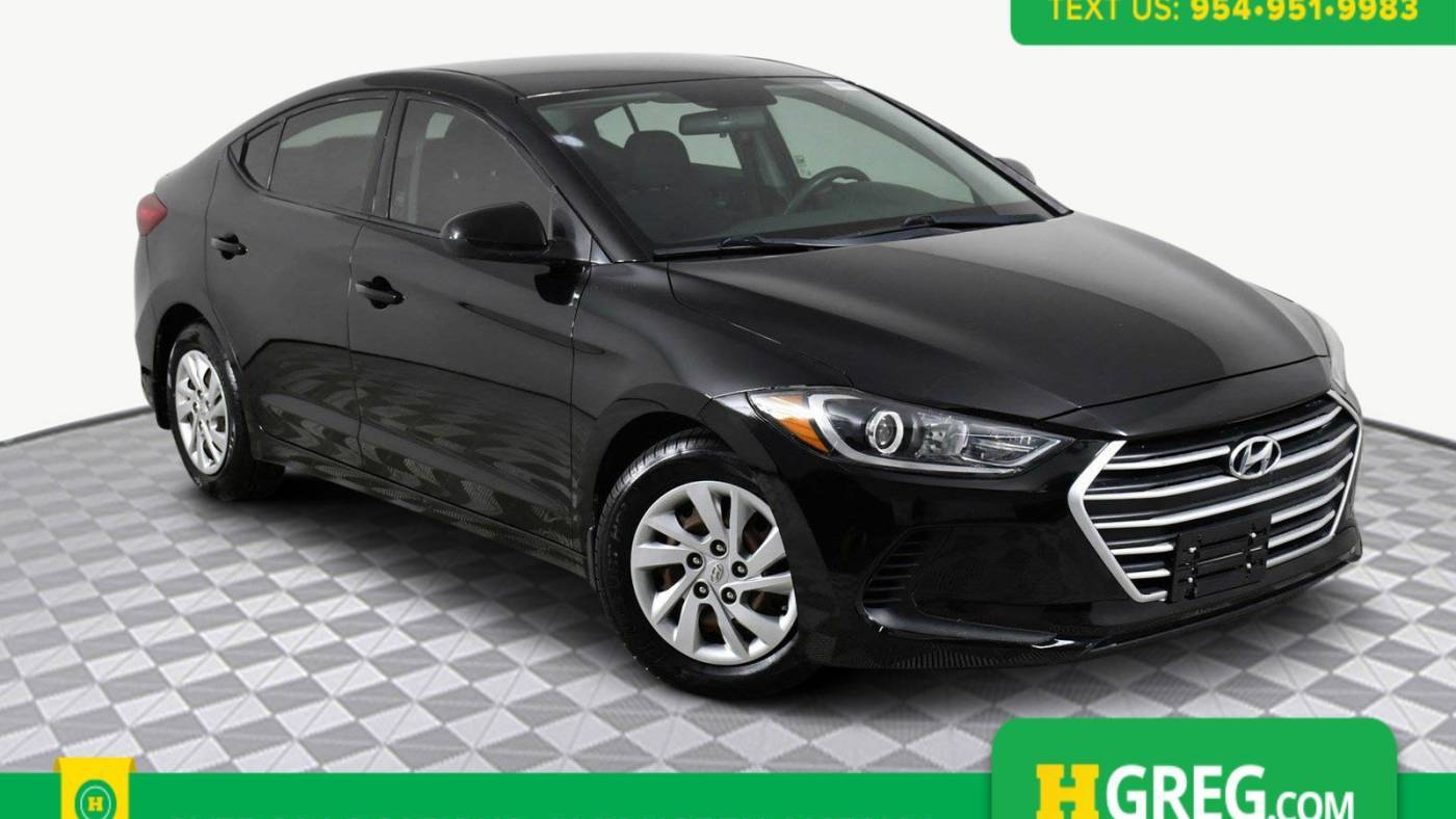 2018 Hyundai Elantra SE — Sedan — 74,629 mi — West Palm Beach, FL