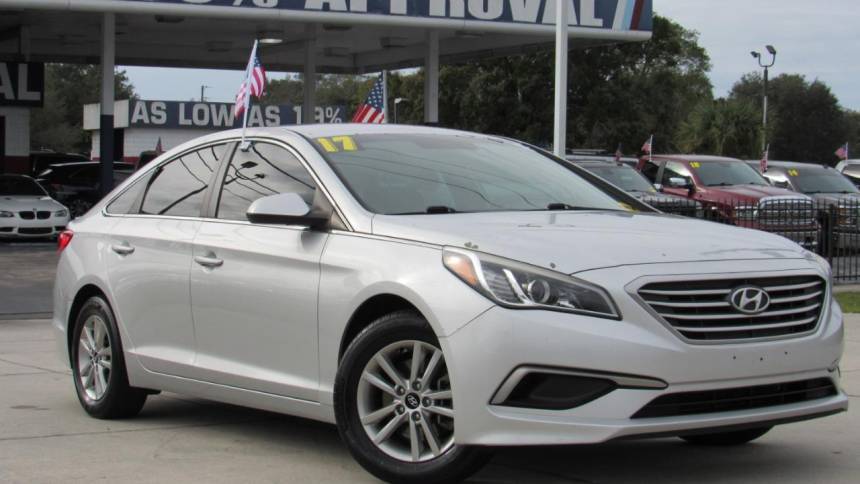 2017 Hyundai Sonata Base — Sedan — 110,598 mi — Orlando, FL