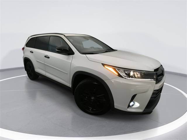 2019 Toyota Highlander SE V6 — SUV — 71,453 mi — Jacksonville, NC