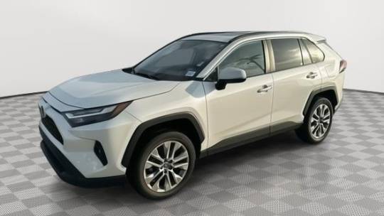2022 Toyota RAV4 XLE Premium — SUV — 18,045 mi — Miami, FL