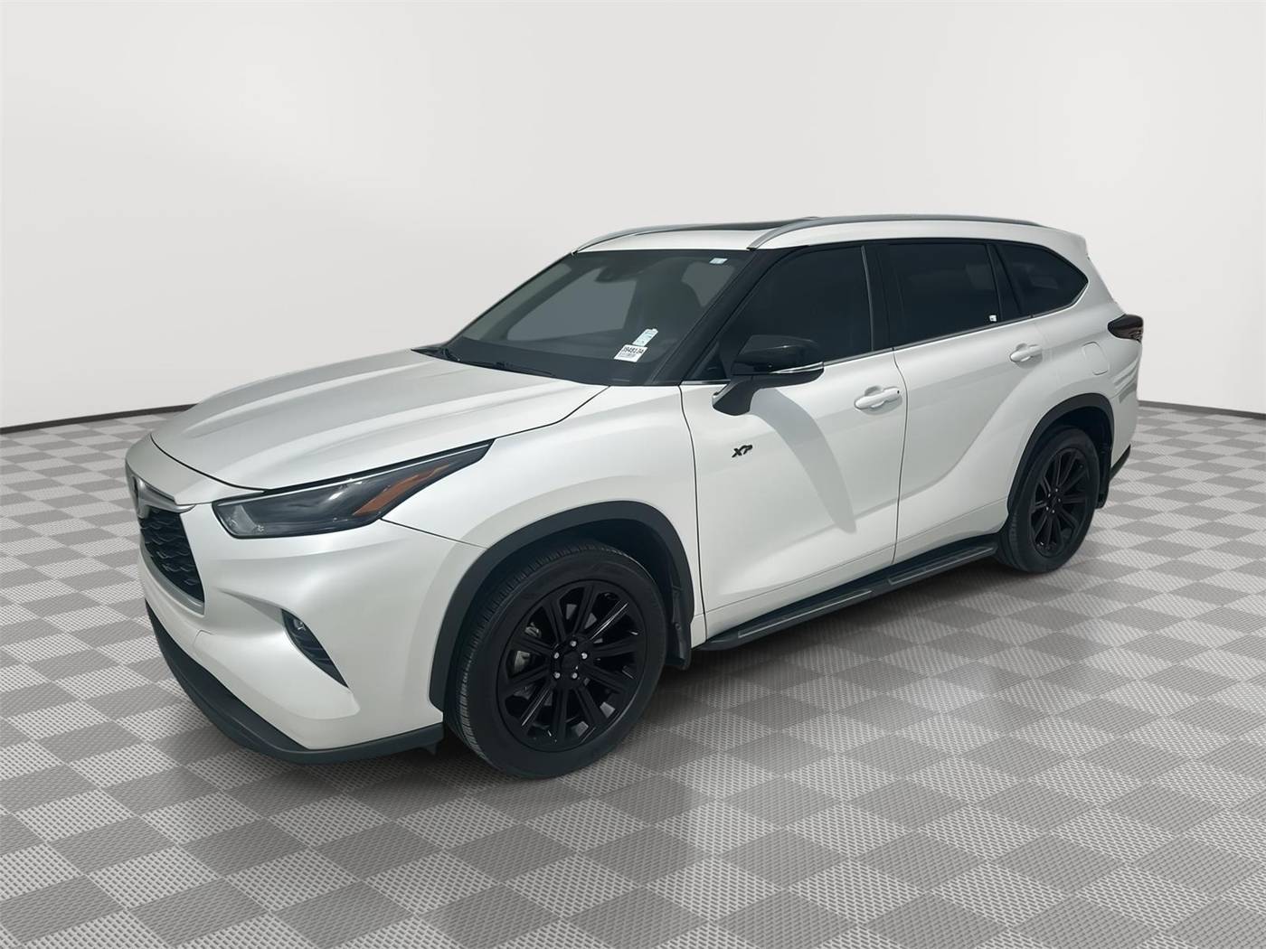 2024 Toyota Highlander LE — SUV — 39,330 mi — Miami, FL