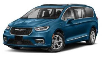2022 Chrysler Pacifica Hybrid Pinnacle — Minivan — 30,627 mi — Miami, FL