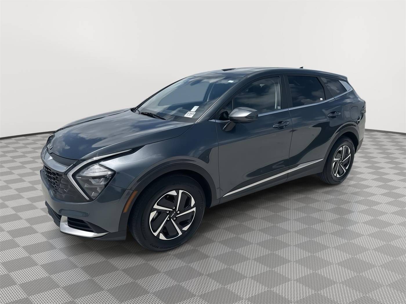 2023 Kia Sportage Hybrid LX — SUV — 17,044 mi — Miami, FL