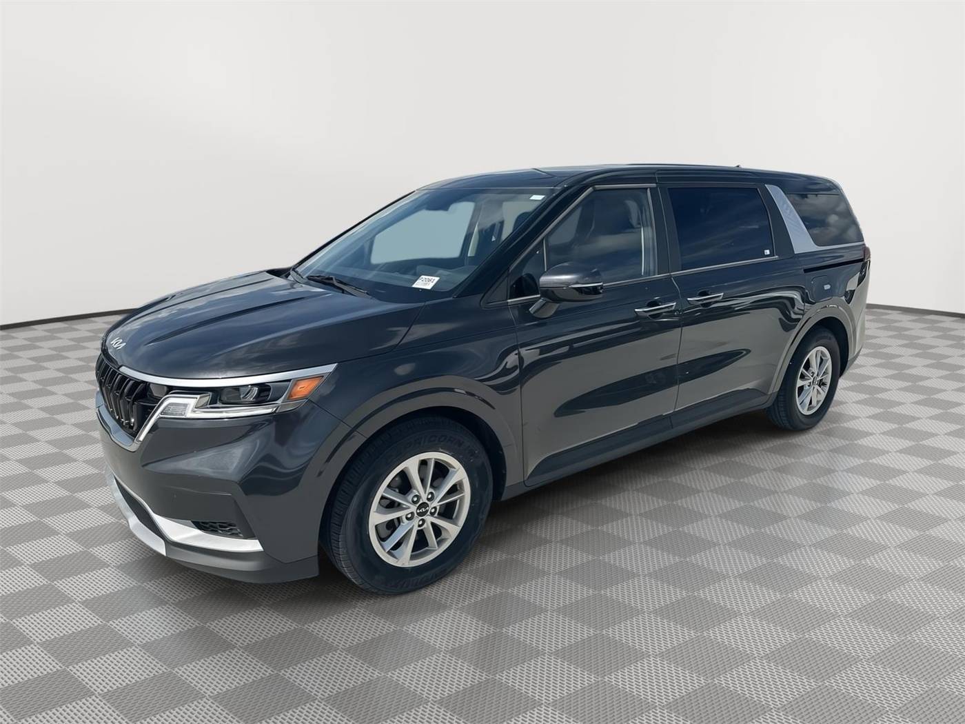 2024 Kia Carnival LXS — Minivan — 45,922 mi — Miami, FL