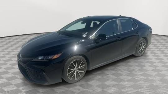 2021 Toyota Camry SE — Sedan — 84,119 mi — Miami, FL